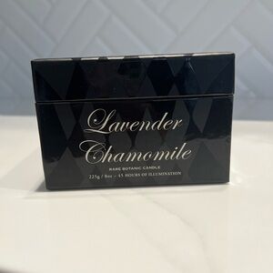 D.L.& Co. Lavender Chamomile Candle